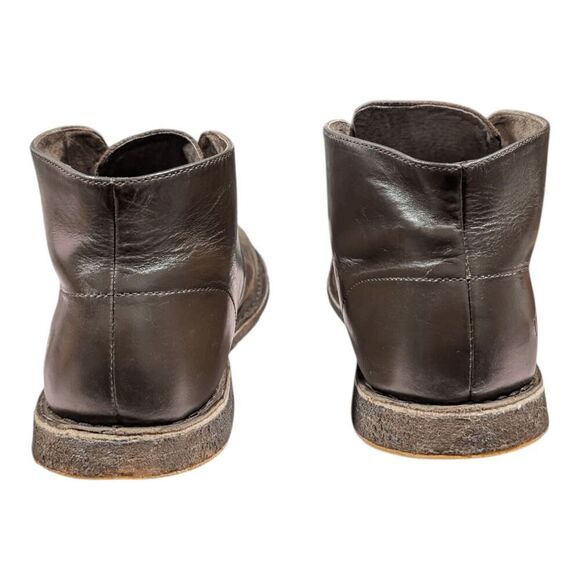 UGG Leighton Lace-Up Chukka Boot Size 11 main image 9